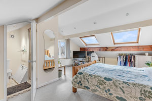 Photo 29- click for photo gallery